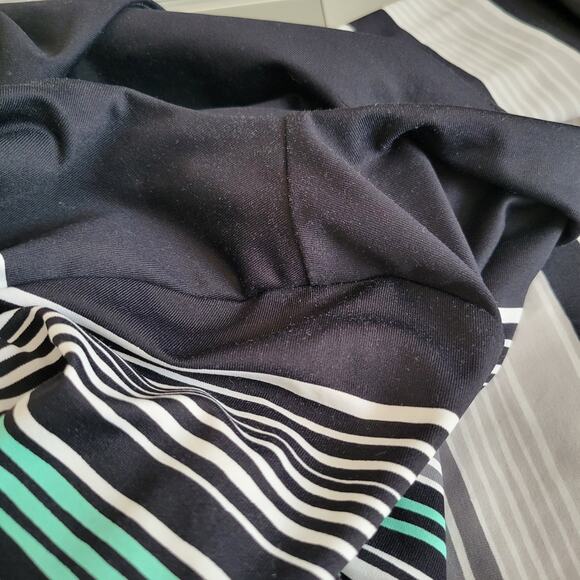 J. McLaughlin Nicola Dress Catalina Cloth Striped Black Layered Women XS - Picture 14 of 14